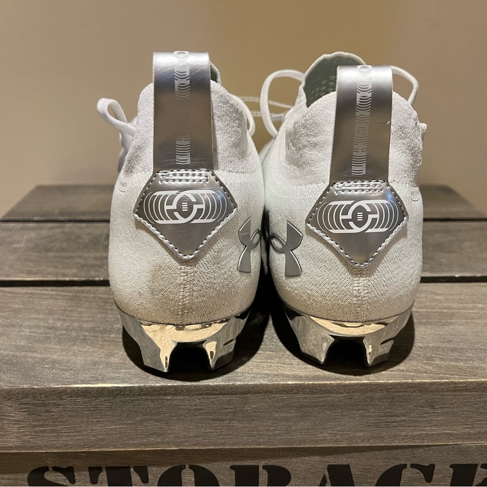 Under Armour Spotlight Lux MC Football Cleat White/Silver 3023959 101 Sz 16 NWOB - Picture 4 of 7